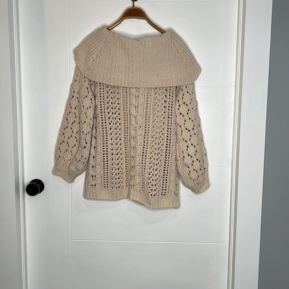 🚩 Moon &  Madison knit crème sweater size medium - Picture 9 of 11